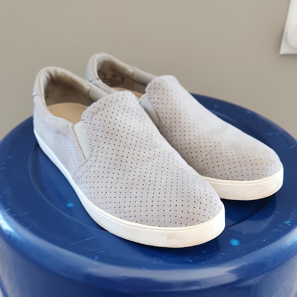 Dr. Scholl's Light Gray Womens Slip-On Shoes
